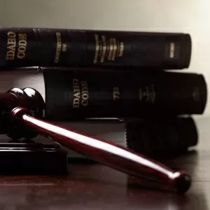 Юридические услуги и помощь адвокатов